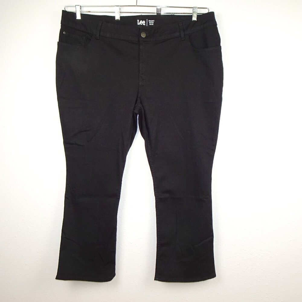 Lee Bootcut Jeans Women's Petite Size 26W Black Denim Stretch Regular Fit